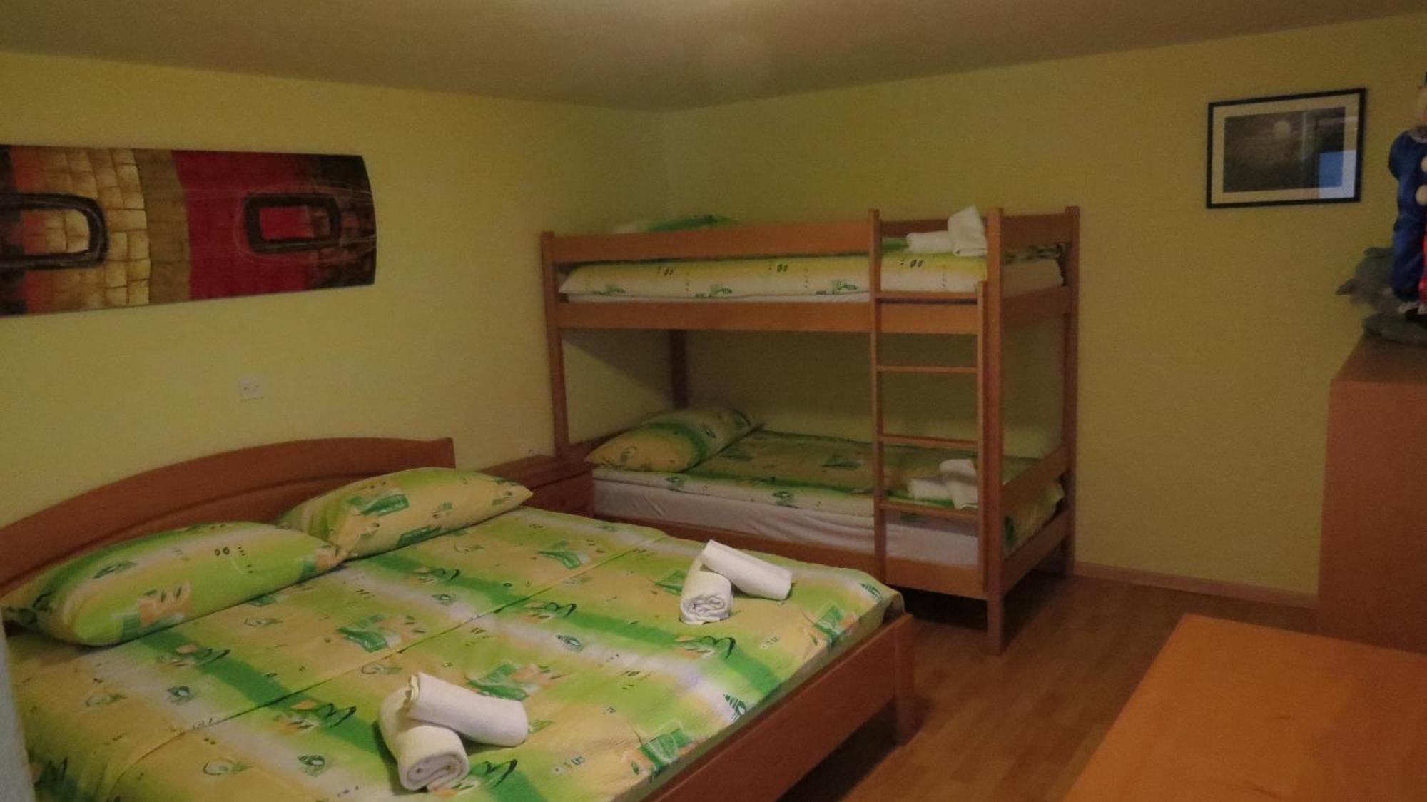 Apartmaji Nena Rocinj Exterior photo